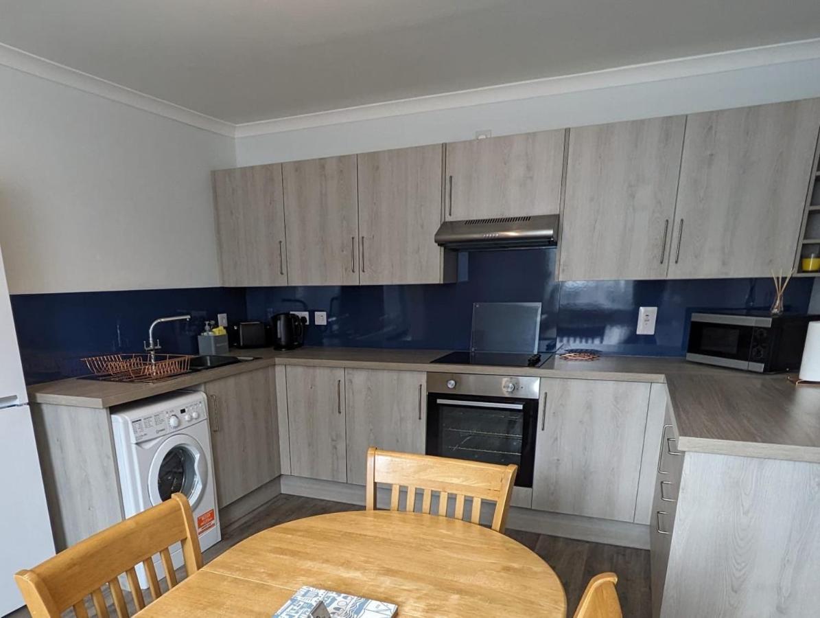 2 Bedroom Townhouse On Nc500, Wick, Highland * Wick (Highlands)